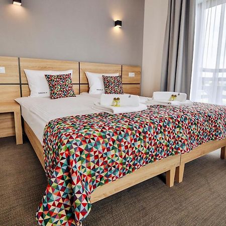 Bed and Breakfast Targowa37 Uniejow Esterno foto