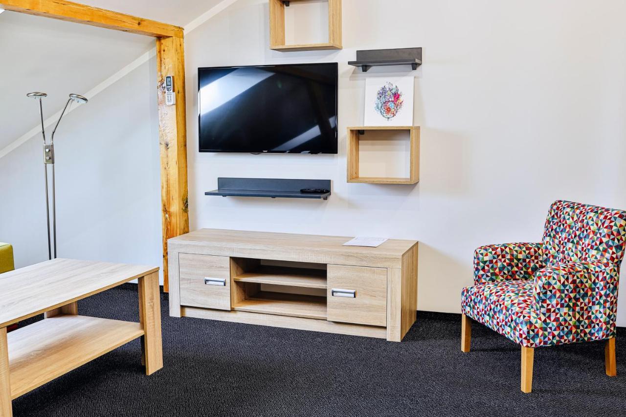 Bed and Breakfast Targowa37 Uniejow Esterno foto